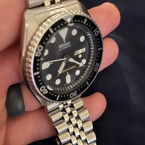 Seiko SKX007 Automatic Dive Watch